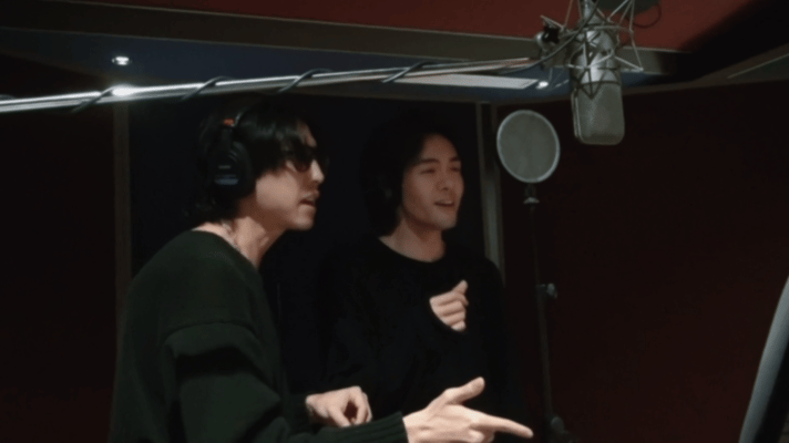 曾舜晞录音一天长出一脸胡子录歌录到胡子都冒出来了，这是真·全身心投入！素颜私服，