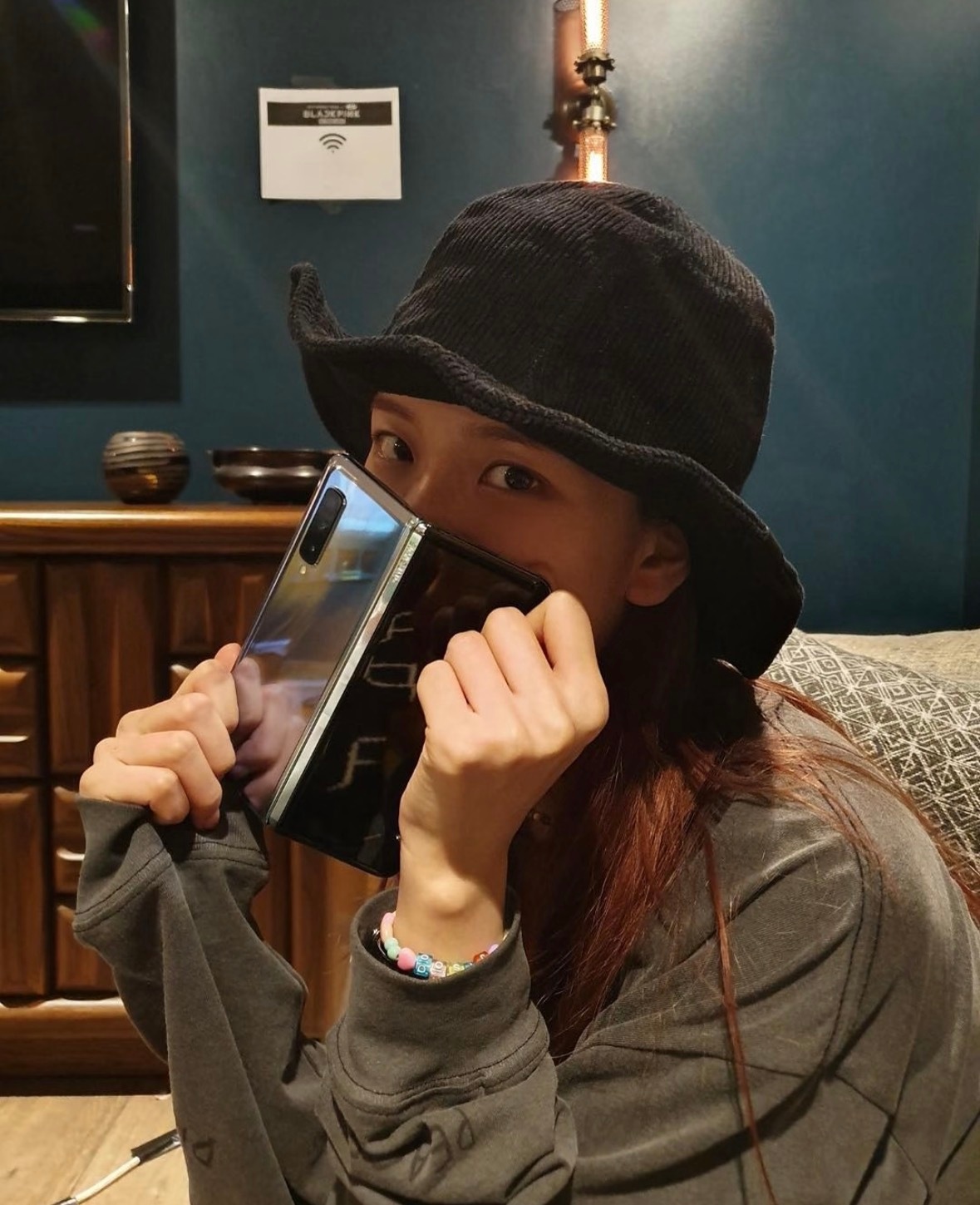 金智秀 的时尚单品——不重样的帽子🧢👒🎩