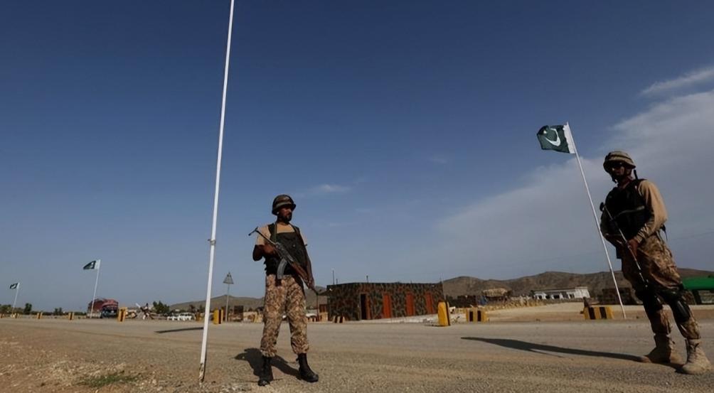 [浮云]巴基斯坦和阿富汗边境的枪声又响了！

大家都知道巴基斯坦和印度在克什米尔