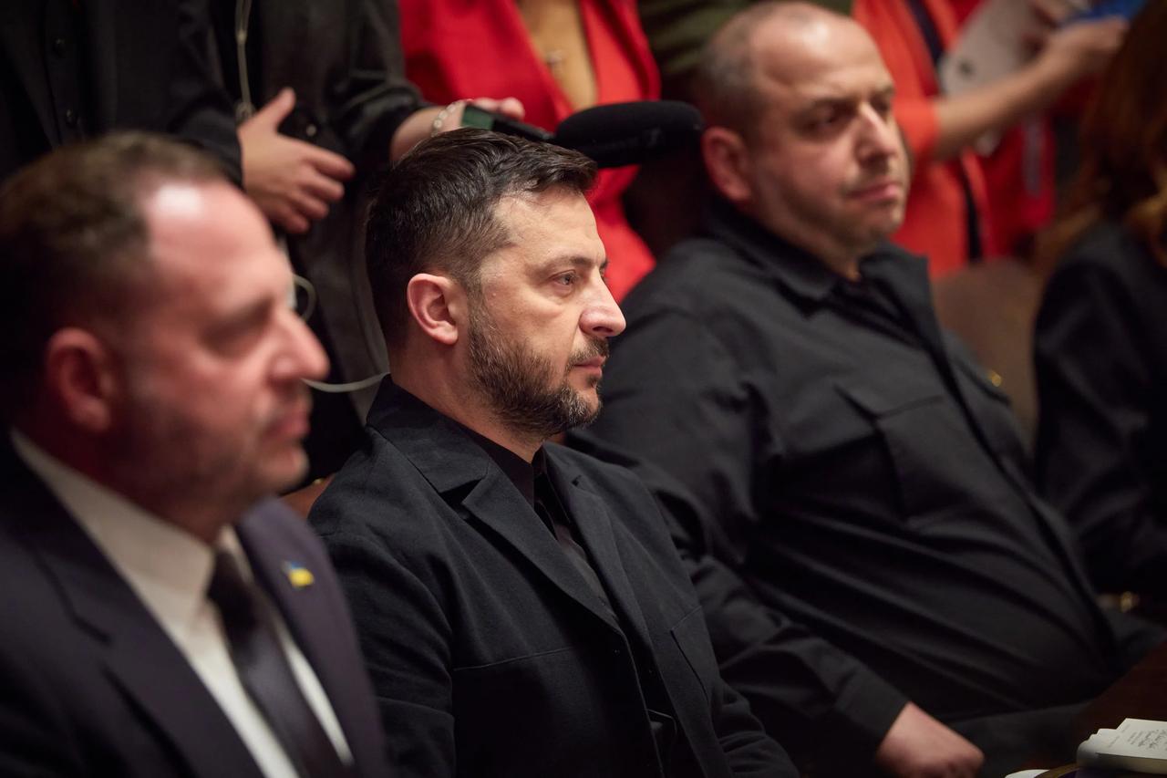 泽连斯基访美前曾公开核心诉求：希望获得美国“战斧”巡航导弹。这款射程高达1600