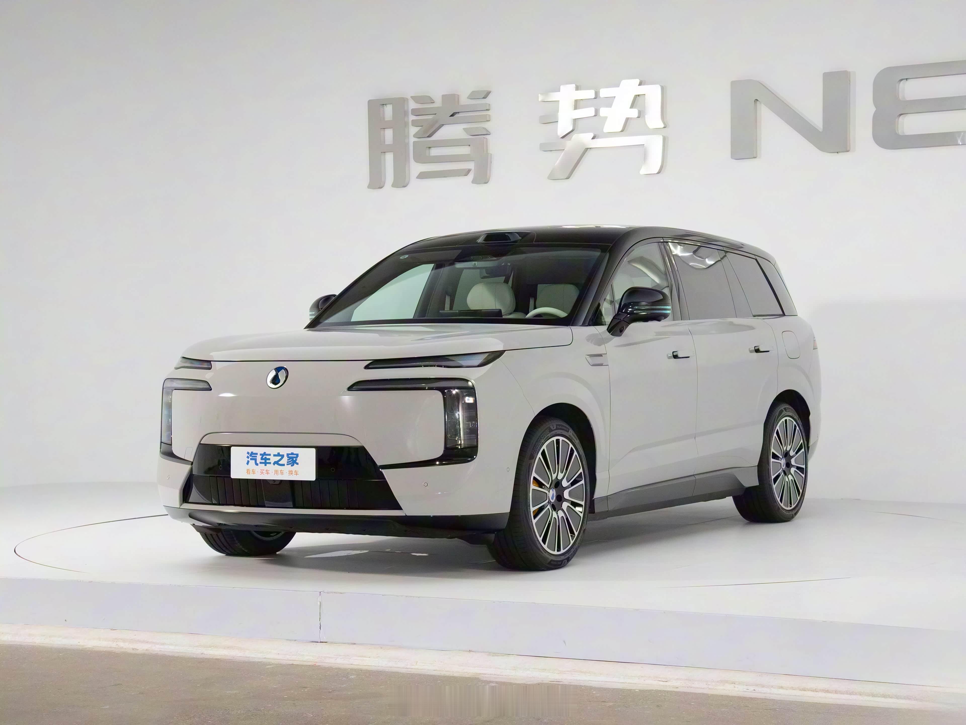 腾势N8L上市，全系激光雷达+天神之眼B+云辇A售价29.98-32.98万定位