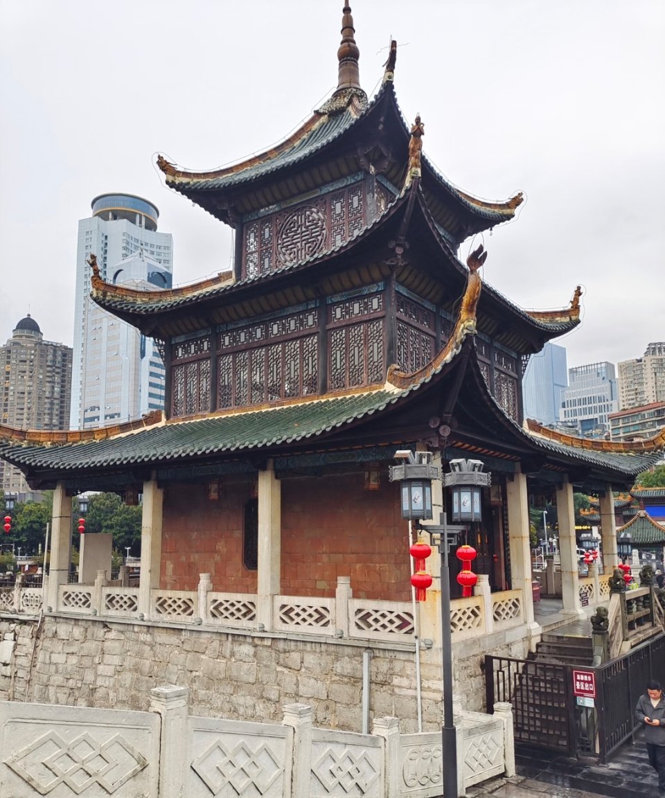 好好拍照的一年📸年度摄影定格！贵阳，我的光影宝藏之城翻着相册里在贵州贵阳拍的照