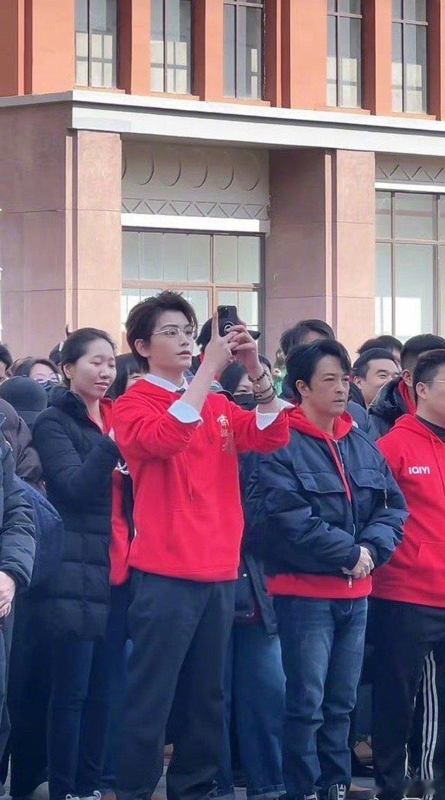 丁禹兮南部档案开机，来看状态如何～ 