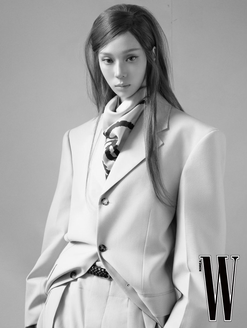 WINTER x W KOREA 拥有这张脸有什么烦恼吗好伟大的表现力 好美的骨