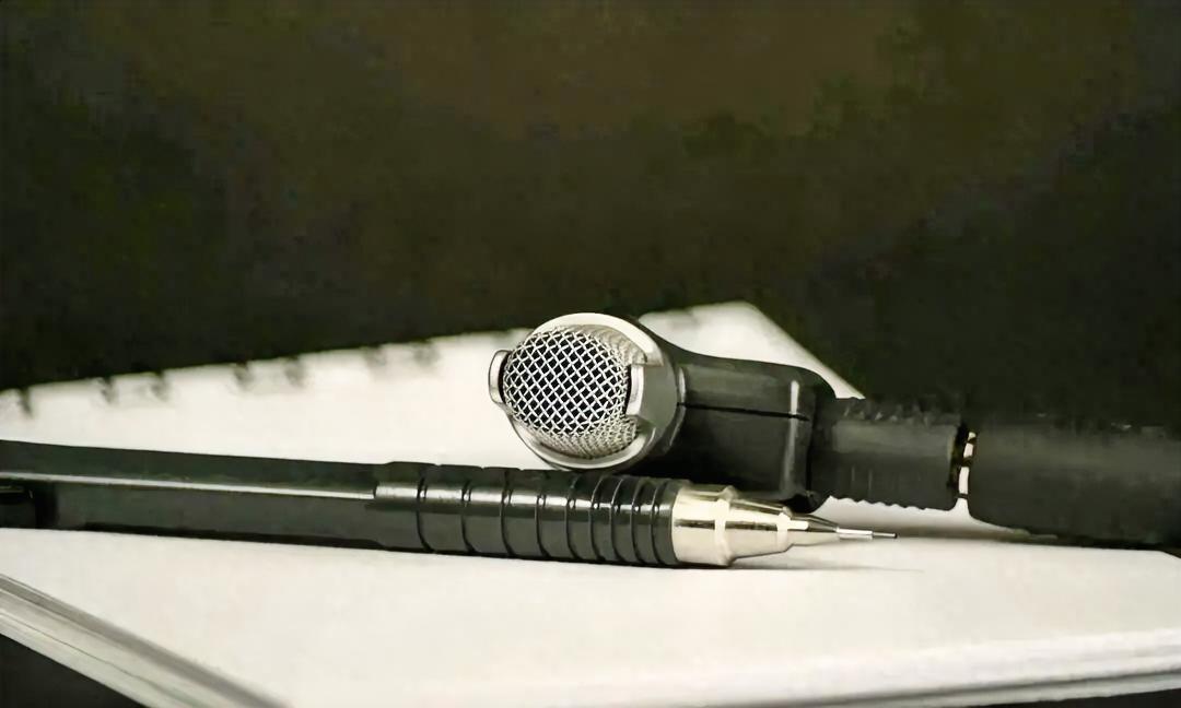 记者手中的笔，竟成了守护国家安全的利剑？

12月13日那天，国家安全部微信公众