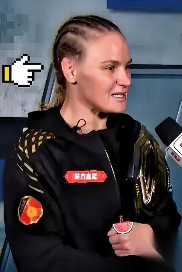 别信“手下留情”的鬼话——

舍普琴科赛后说的话，才是对伟丽最“狠”的认可。
