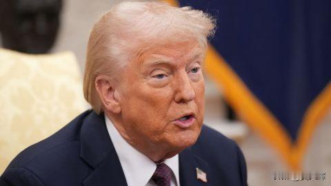 【“惊人的谈判者”：特朗普盛赞扬维特科夫】

12月17日，特朗普在白宫简报会上