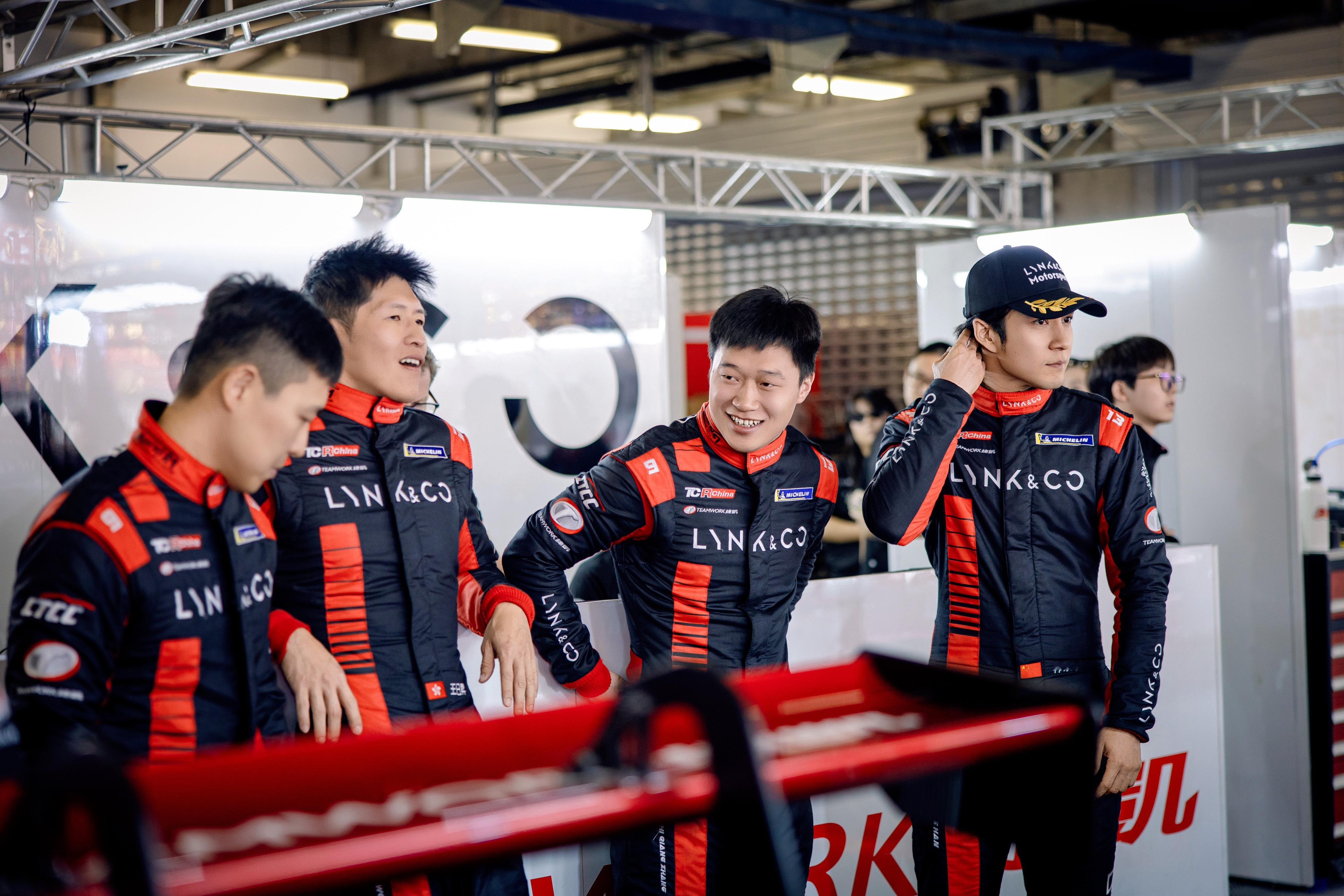 售价140万的最贵领克首批交付谁能想到？！领克出厂即上场，上场即夺冠！当然，了解