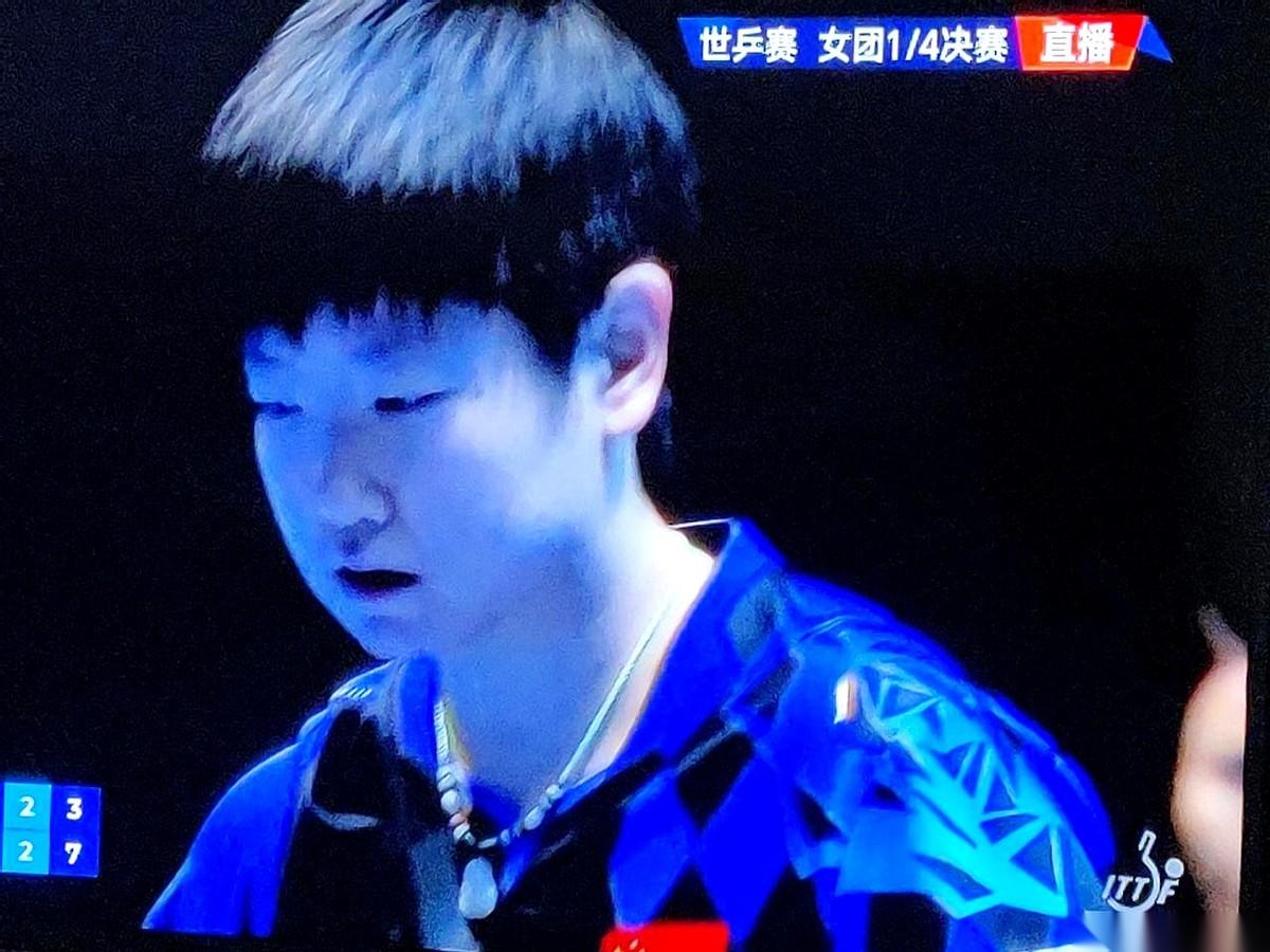 我真的，看莎莎今天打球，速效救心丸都快备好了。
心脏差点从嗓子眼儿里蹦出来。
本