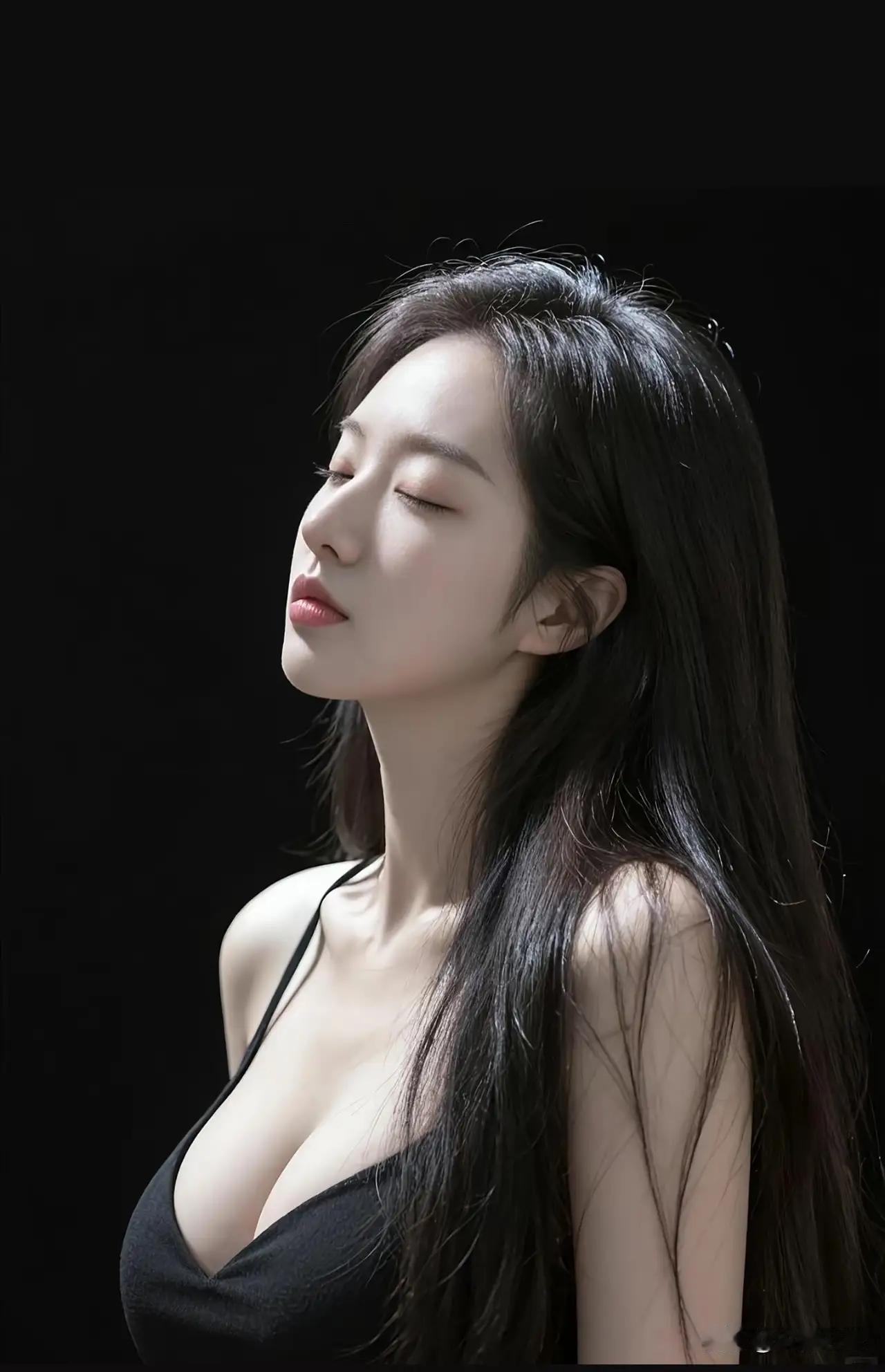 我觉得中英医疗水平差距还是蛮大的。从体系上看，中国以社会保险为主，有城镇职工、居