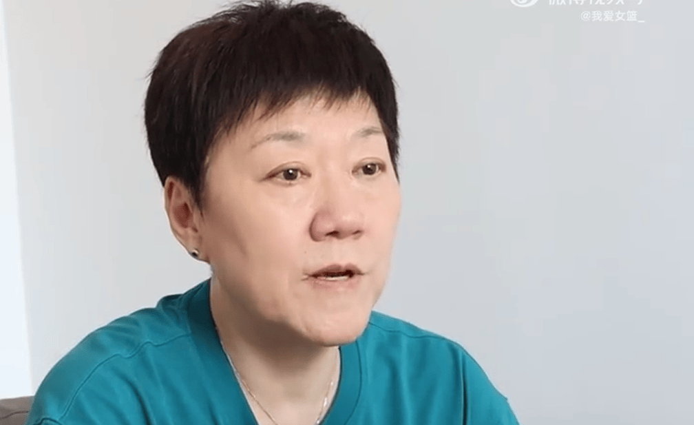 丛学娣：退休不过是换个身份继续上场，喜欢跟年轻人在一起