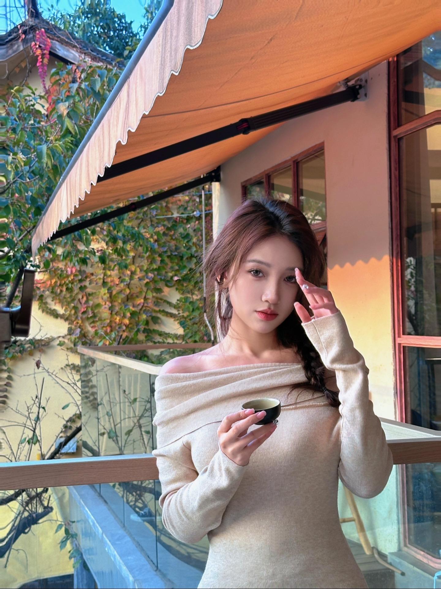 来成都怎能不喝一碗盖碗茶呢