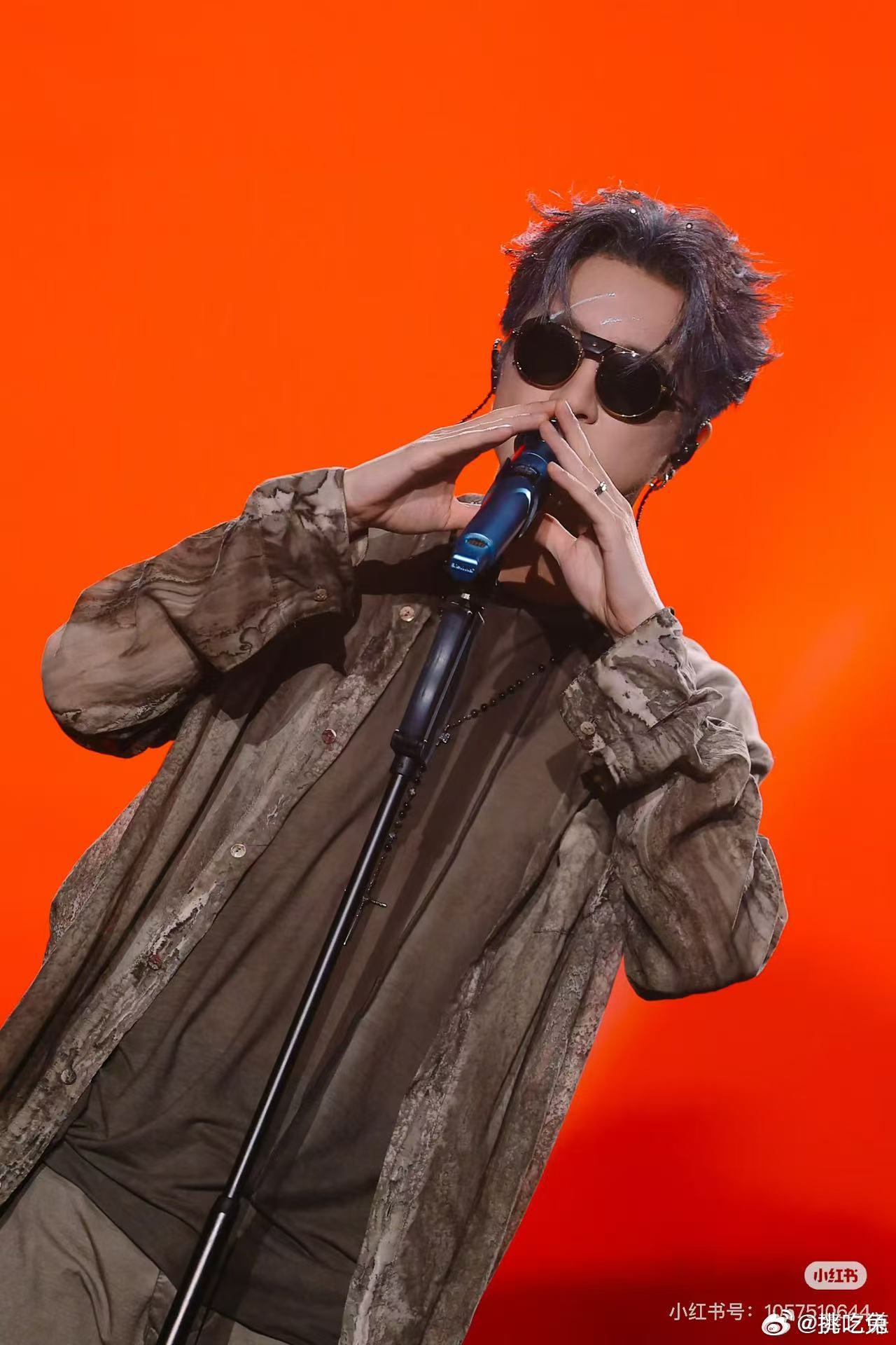 薛之谦万兽之王太原站官宣 一开口便是江湖，一登台便是王者。“万兽之王”巡演太原站