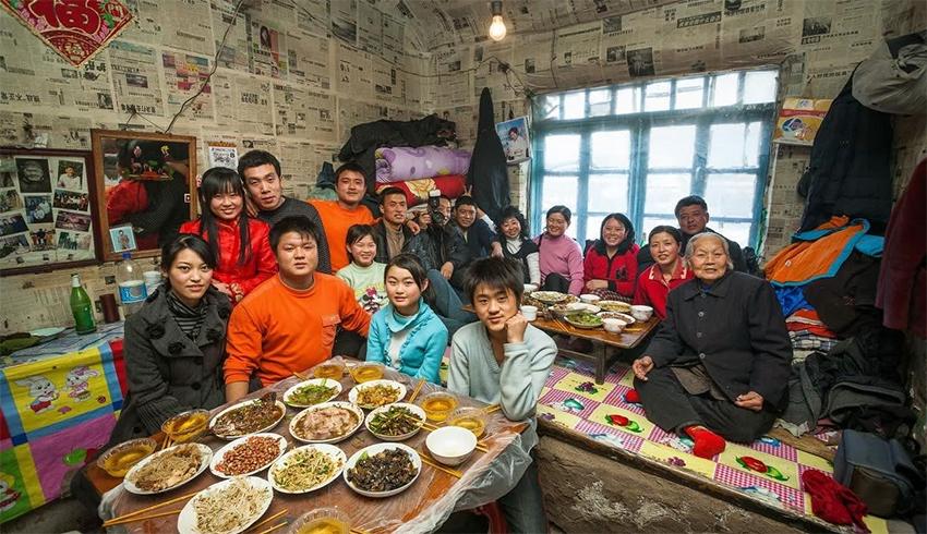 儿子问我，当今世界，最好的政府是哪个？我毫不犹豫的说，是中国。科技发展到今天，这