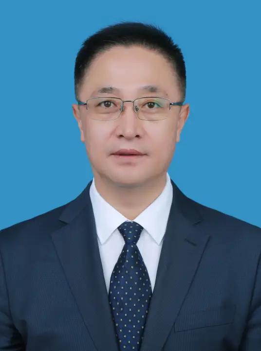 宁夏自治区副主席褚伟已任宁夏党委常委、秘书长。
据宁夏日报微信公众号消息，近日，