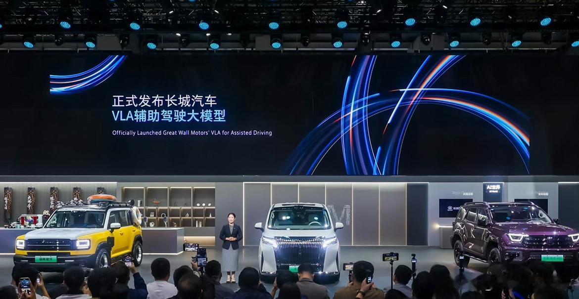 2025广州车展 打卡 魏牌汽车展台
一大早率先公布好消息：长城汽车CTO吴会肖