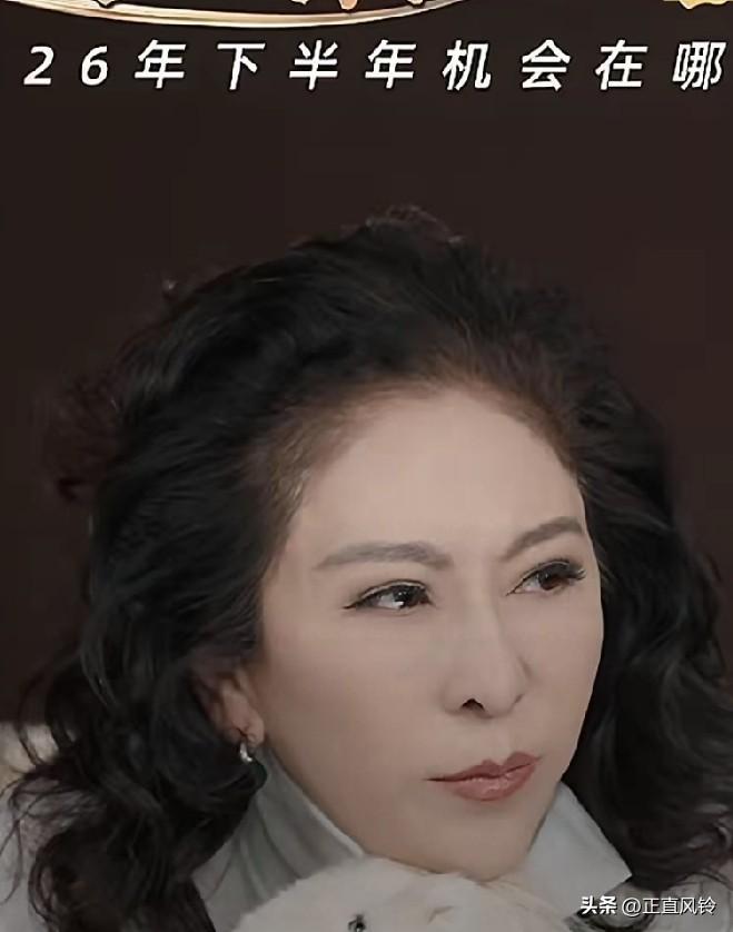 《抓特务》又是向华强投的吗？
那又亏惨了，这个名字起得就很失败，一目了然索然无味