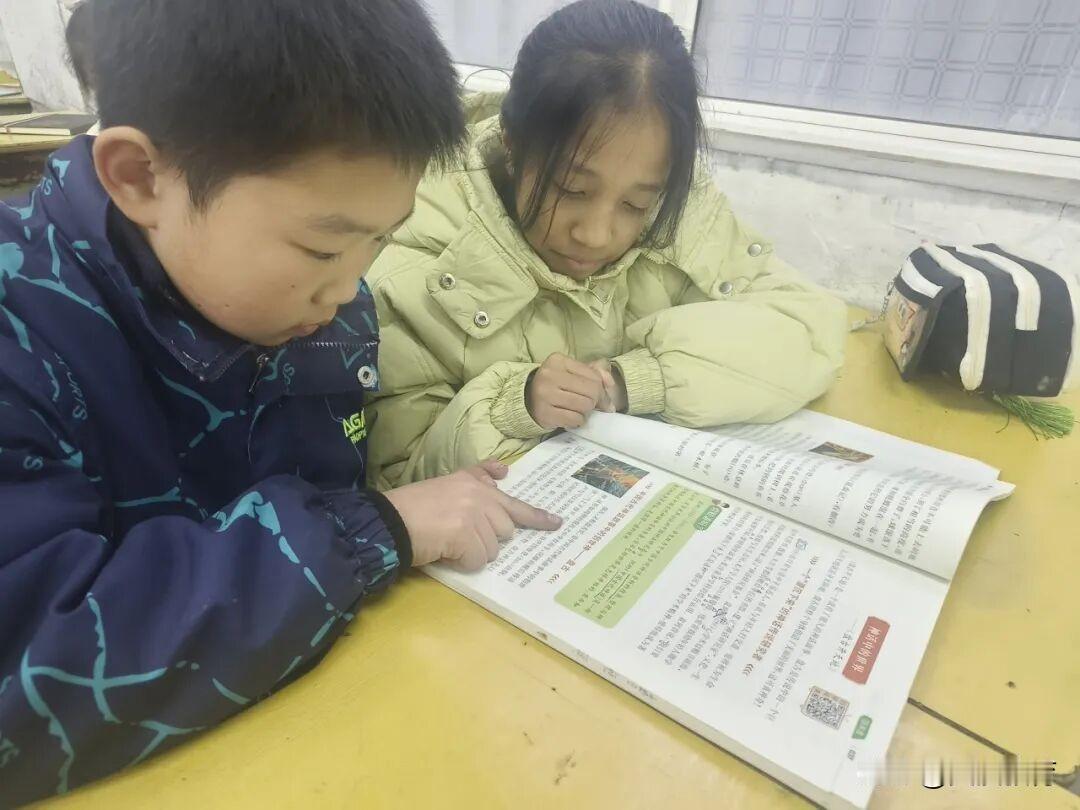 汉台区三丰阁小学四年级阅读活动圆满落幕近日，我校四年级组以“探秘神话世界 感受经