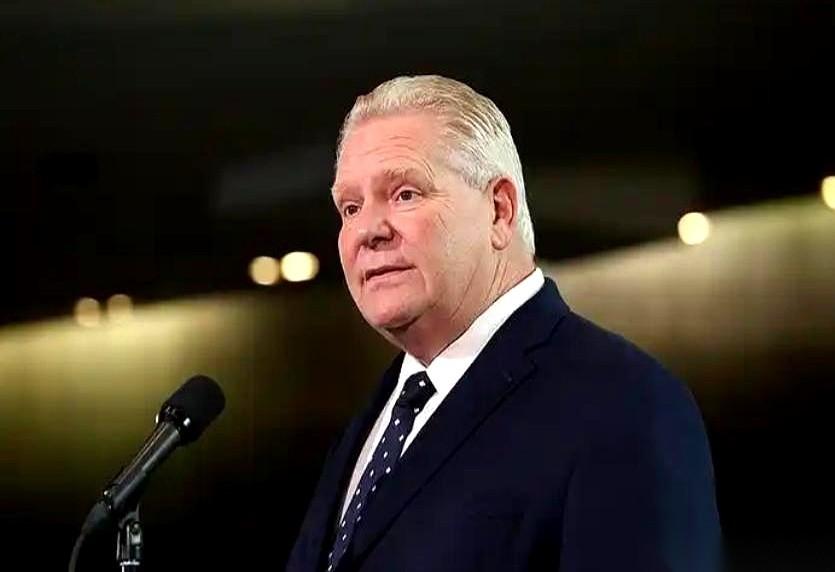 加拿大总理这趟中国差出的，估计肠子都悔青了。
人前脚刚跟咱们签完协议，美滋滋地以