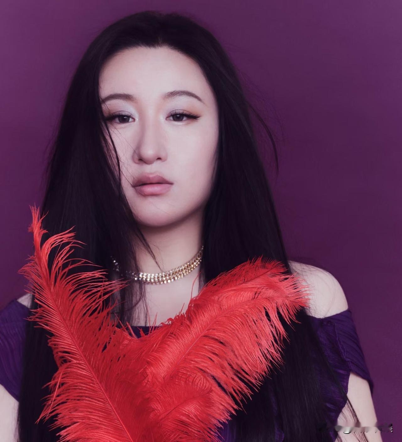 锤娜丽莎，怒气发文！
 
9月6号下午，锤娜丽莎在个人社交平台上发了篇长文，怒怼