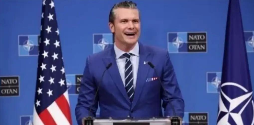 美国防长的话炸了锅：中美若是在台海发生冲突，美军派遣的航母全得沉，美军打赢的概率