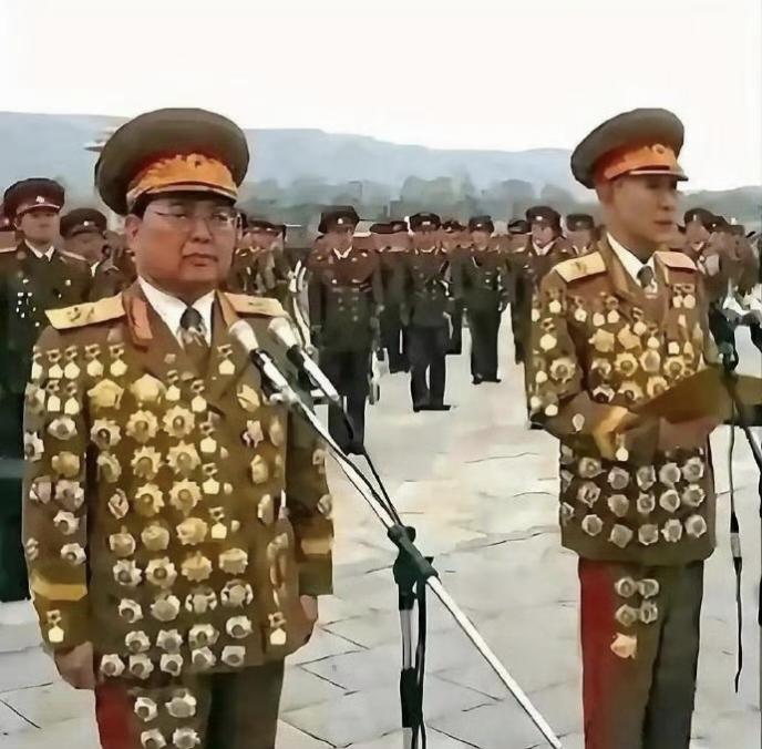 好家伙，这得干过多安少大事 ？ ​