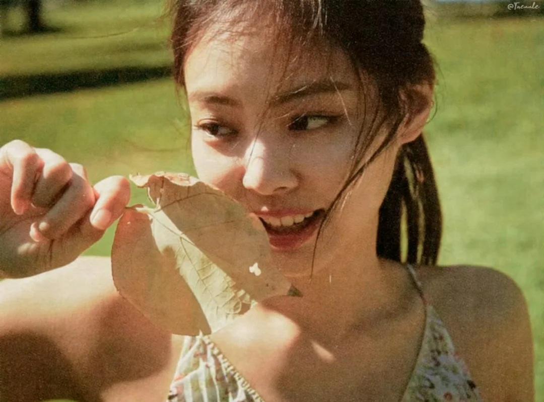 无尽夏🏝️
炎炎夏日来上这么一组真是沁人心脾呀><
jennie 金珍妮 跟着