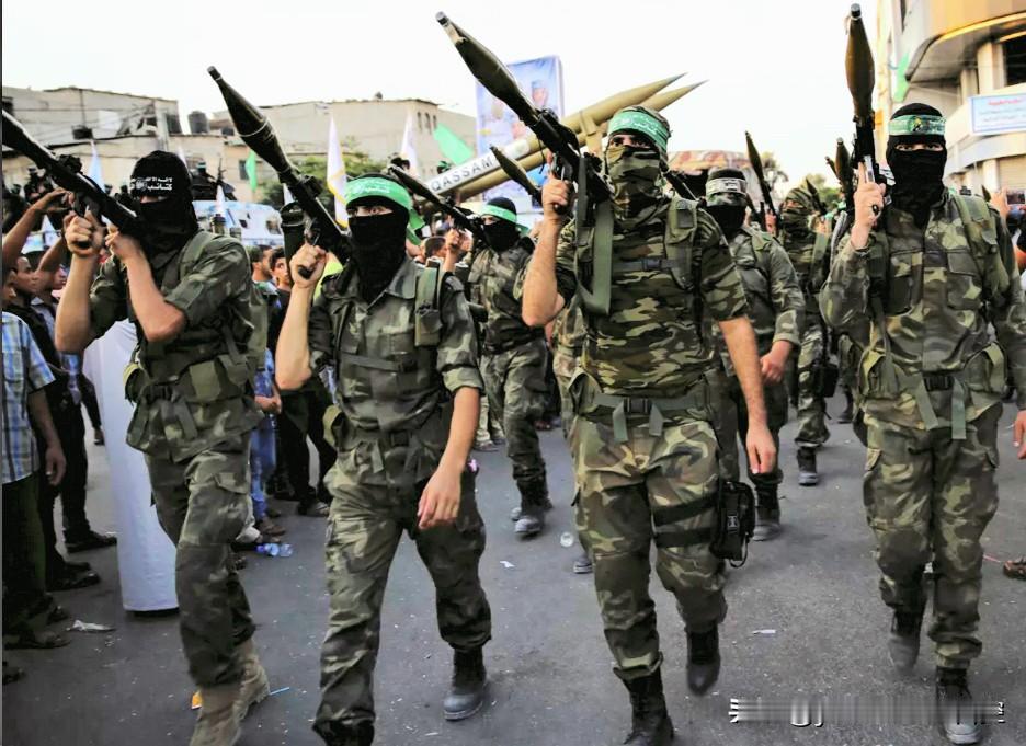 【“国际部队”将进驻加沙地带】
    10月25日，特朗普开启访问亚洲三国行程