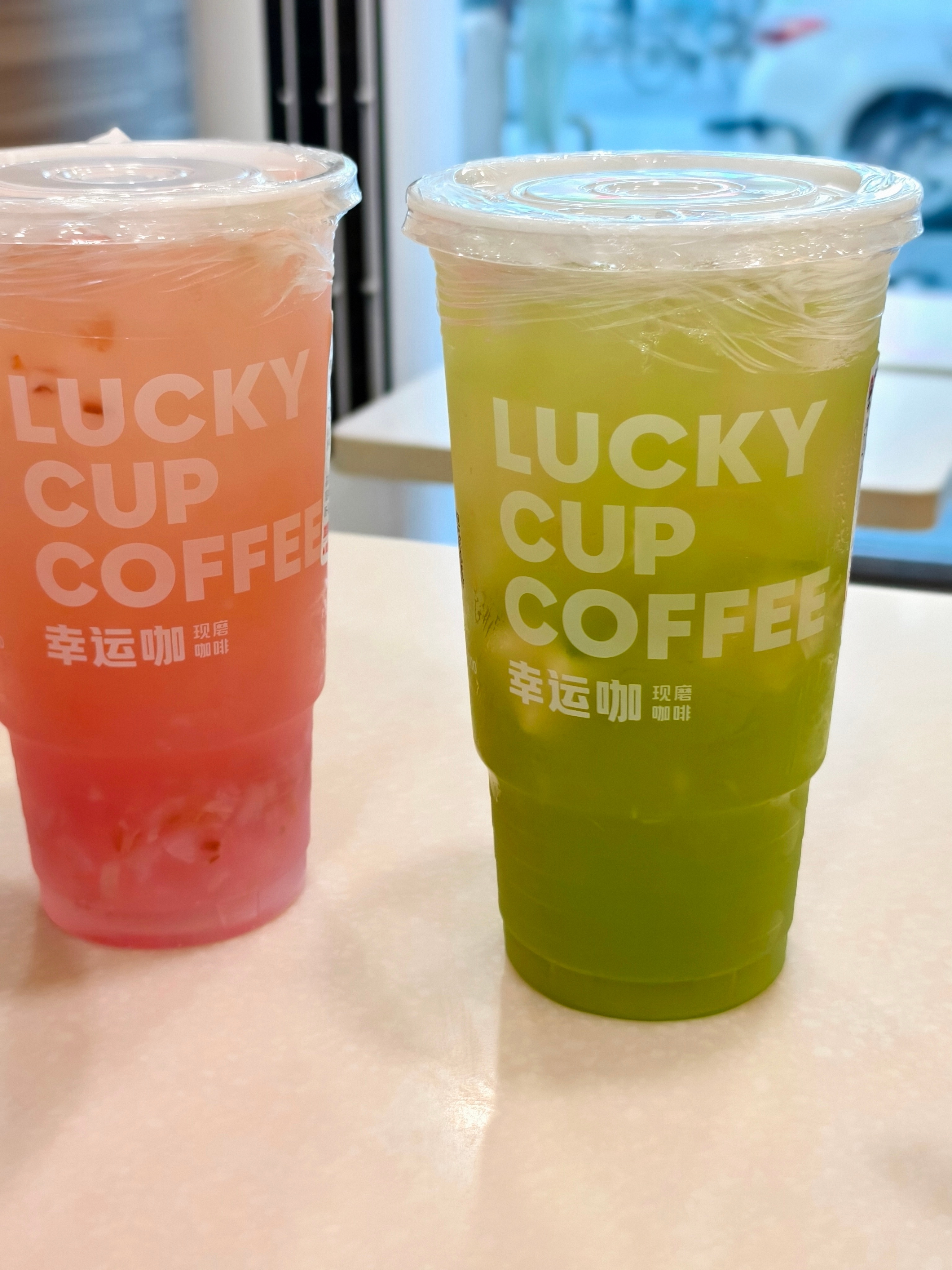 荔枝的甜到无法形容…青提的还行 dy就这样对一个小女孩吧！ 