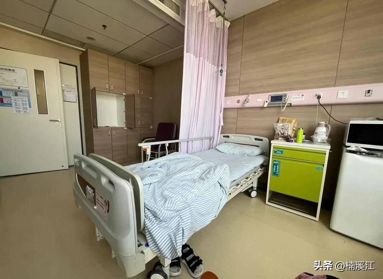 病床上的顿悟：那些医院教会我的事，健康活着比什么都强！

那天，我躺在病床上，看