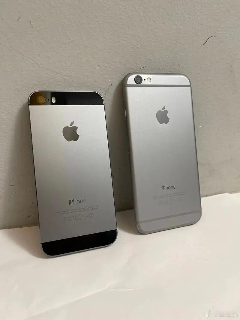 #iPhone5s被苹果列入过时产品#iPhone 5s是苹果在2013年9月推