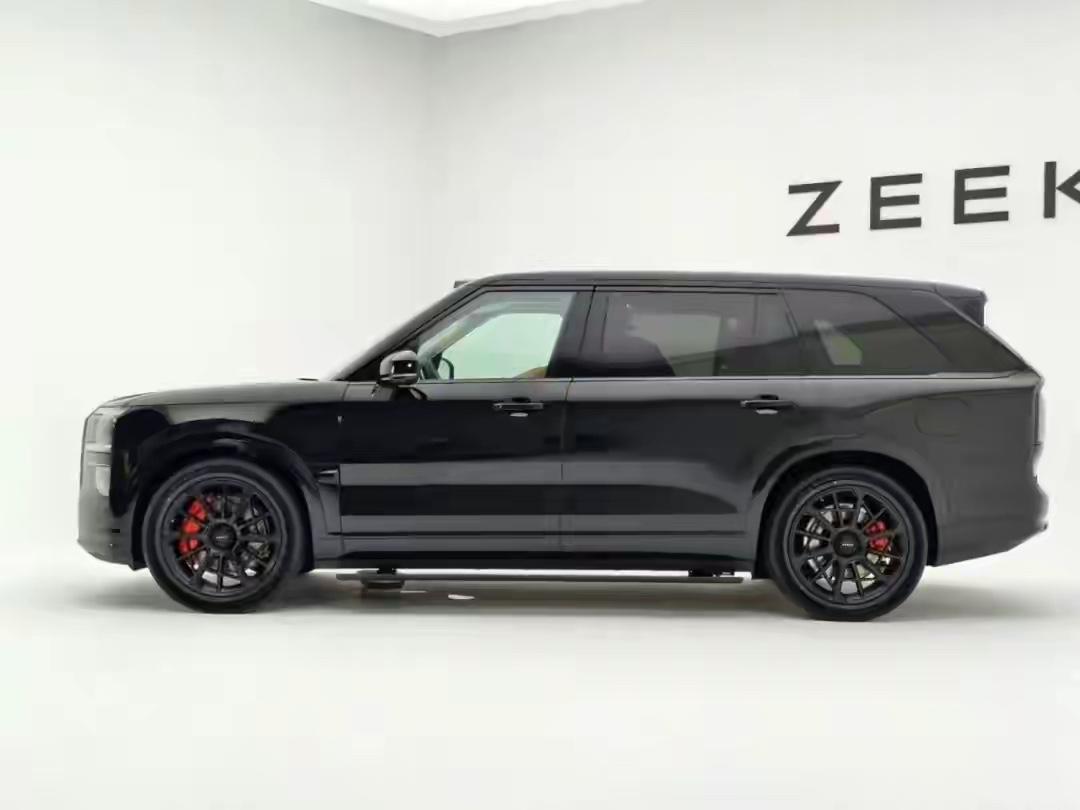 手握50万，买库里南还是极氪9X？
    如果你手握50万，并且认真地把劳斯莱