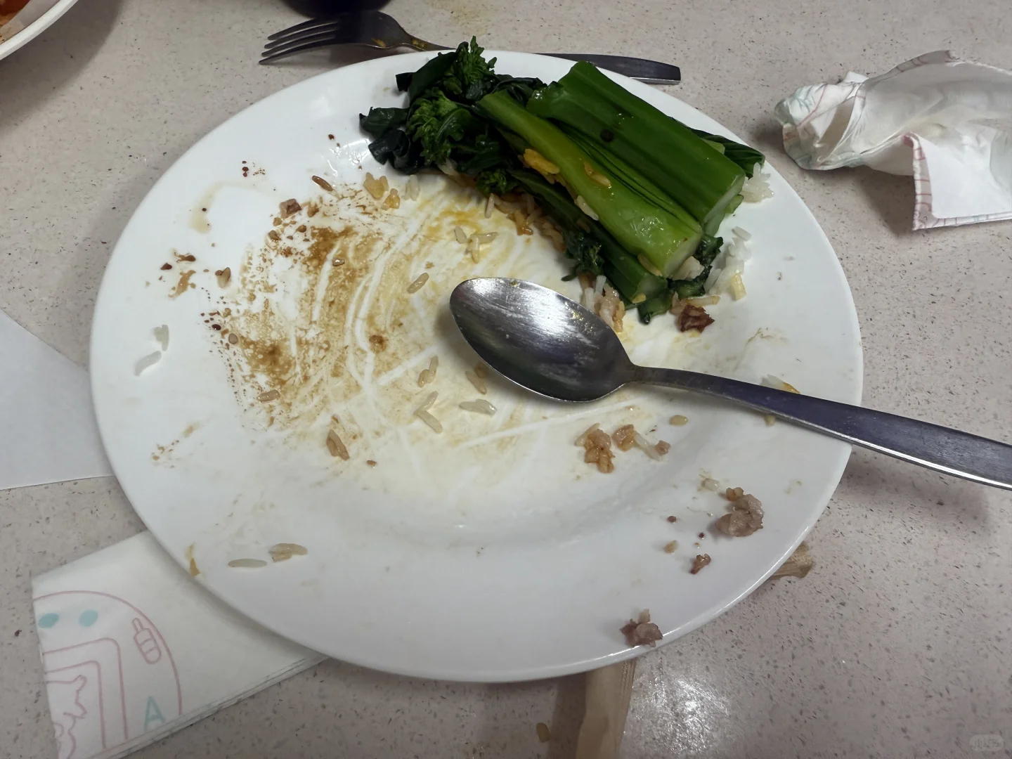 潘玮柏最近吃的美食，他应该是对自己最好的明星了吧？各种美食放开了吃！ 