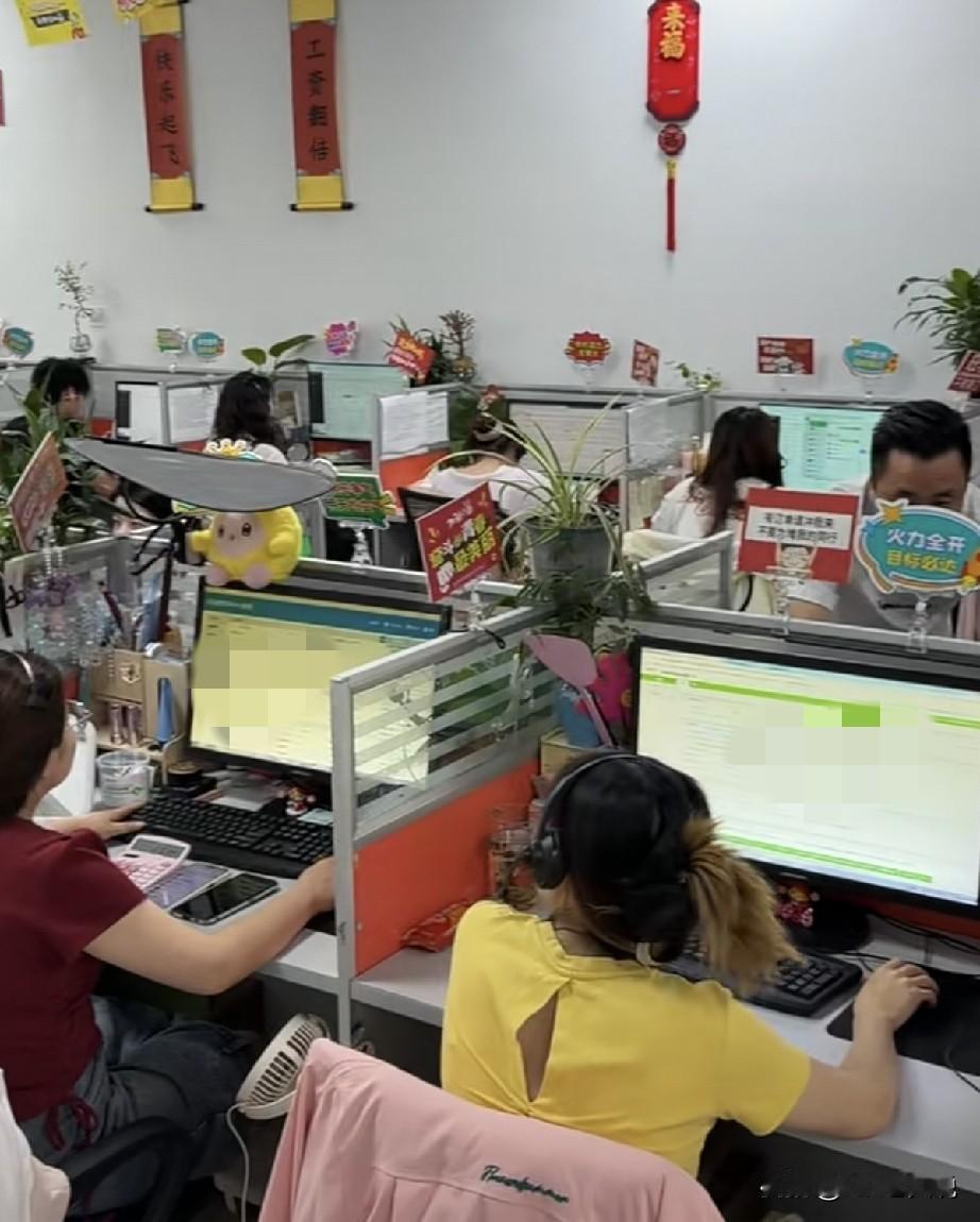 作为一个hr，我可以负责任地说，那些说什么hr经常会为了自己的KPI ,拉人头让