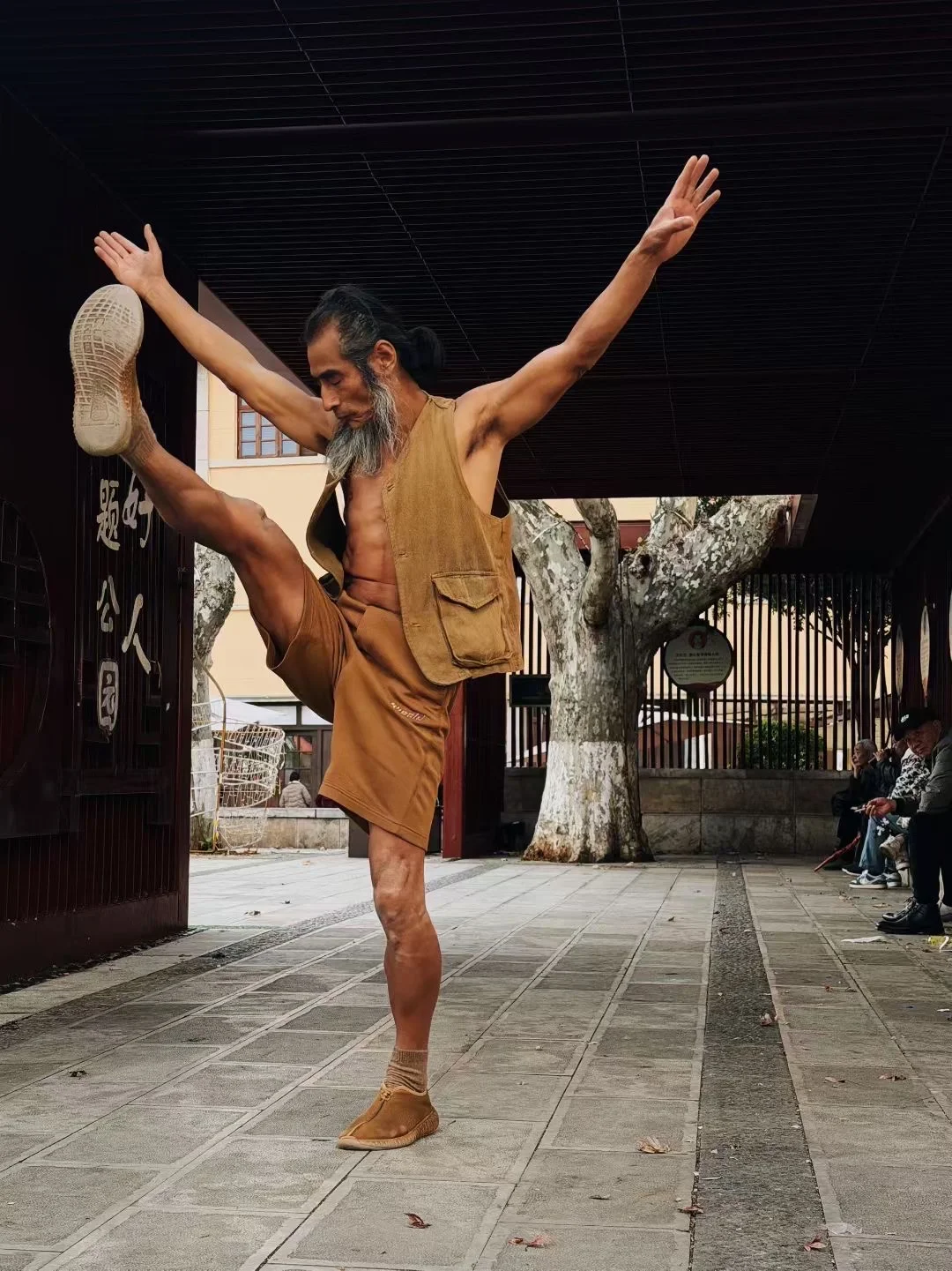 大不列滇不养闲人📸 云南街头纪实扫街