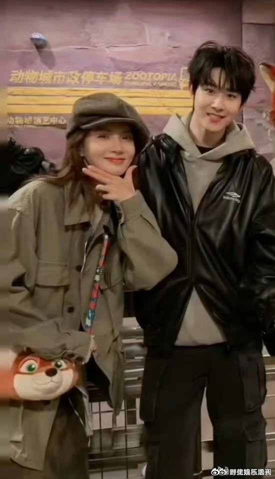 金晨探班田嘉瑞金晨探班田嘉瑞魂判九川 从综艺到片场，情谊始终不变，金晨探班送祝福