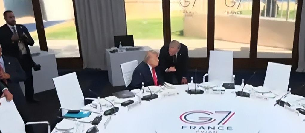 麦克风意外没关，卡尼和特朗普对话外露，我们错看卡尼了？

G7峰会，法国，工作午