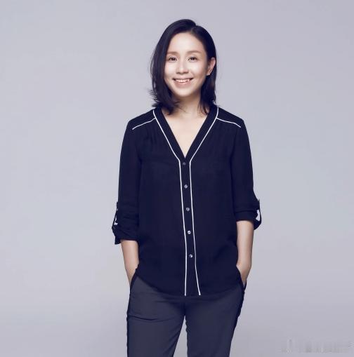 接龙丹妮事业运龙丹妮事业运 保持热爱，持续探索，期待龙丹妮解锁更多惊喜作品 ​​