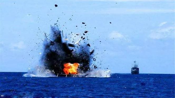 美国“福特号”和“林肯号”两艘航母部署在中东，对伊朗极限施压。
       美