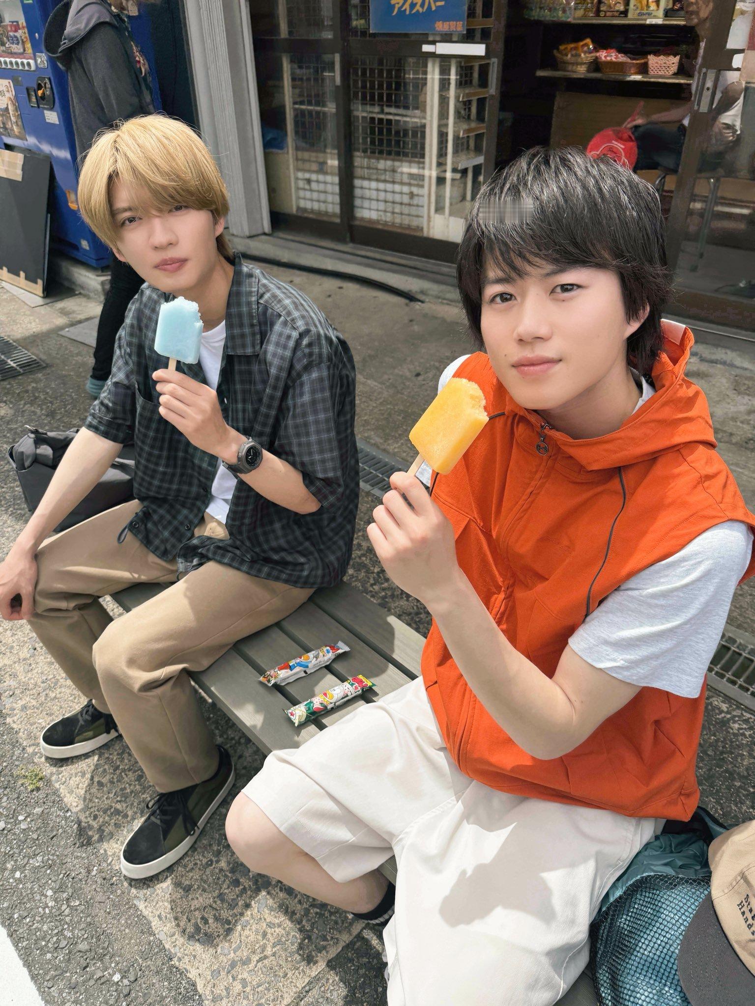 日剧你在夏日之中  ｜君夏｜🎬🌻offshot📷拍摄这天太热了吃冰激淋降温