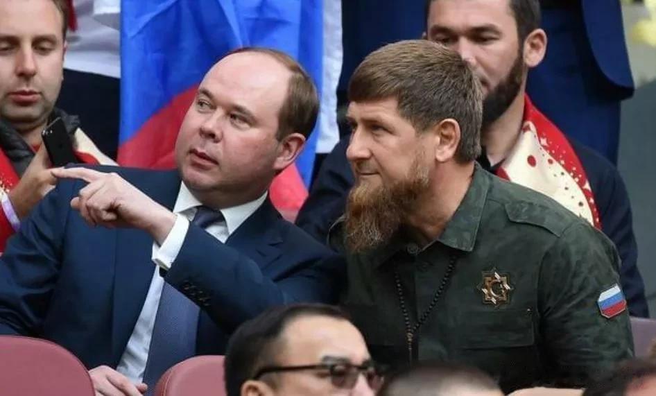 瓦格纳叛变，卡德罗夫喊话！“放弃商业野心，车臣军队不是吃素的”

来源:海峡快讯