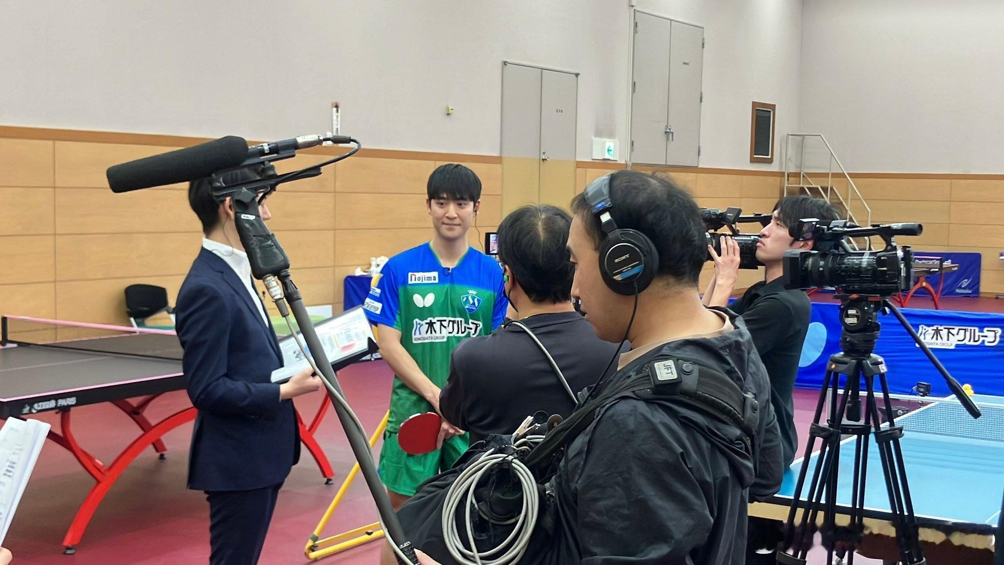 木下东京俱乐部：今晚东电播出的鬼技バトル节目，松岛辉空选手作为日本代表，还有朴康