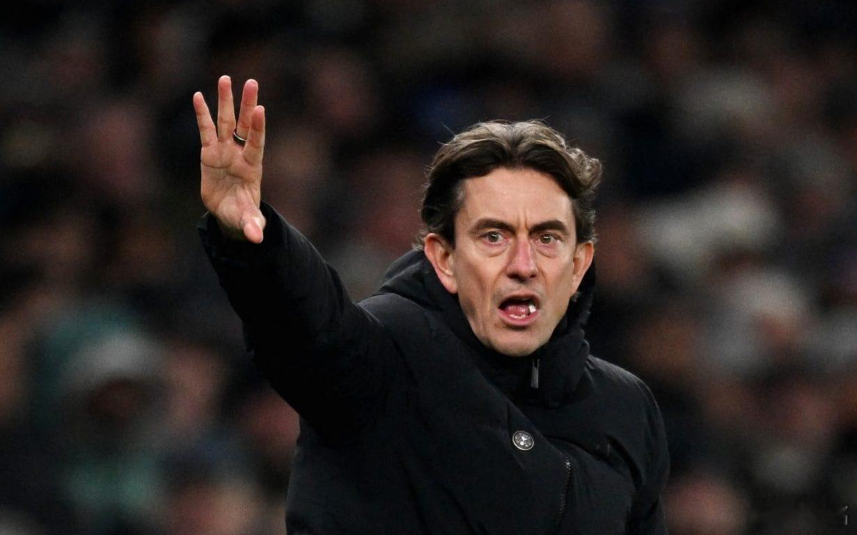 热刺vs西汉姆联 我们做个假设啊，热刺输给了铁锤帮，球迷高喊弗兰克下课，热刺高层