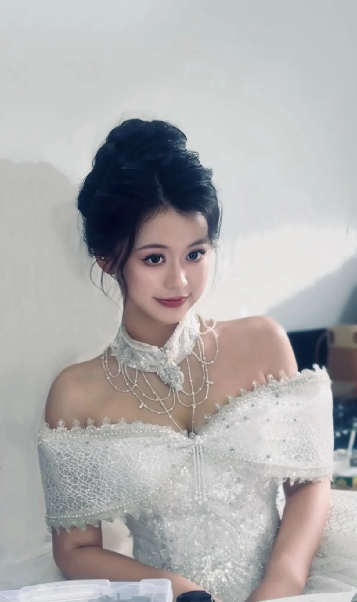 “我一个人吃饭旅行，走走停停”