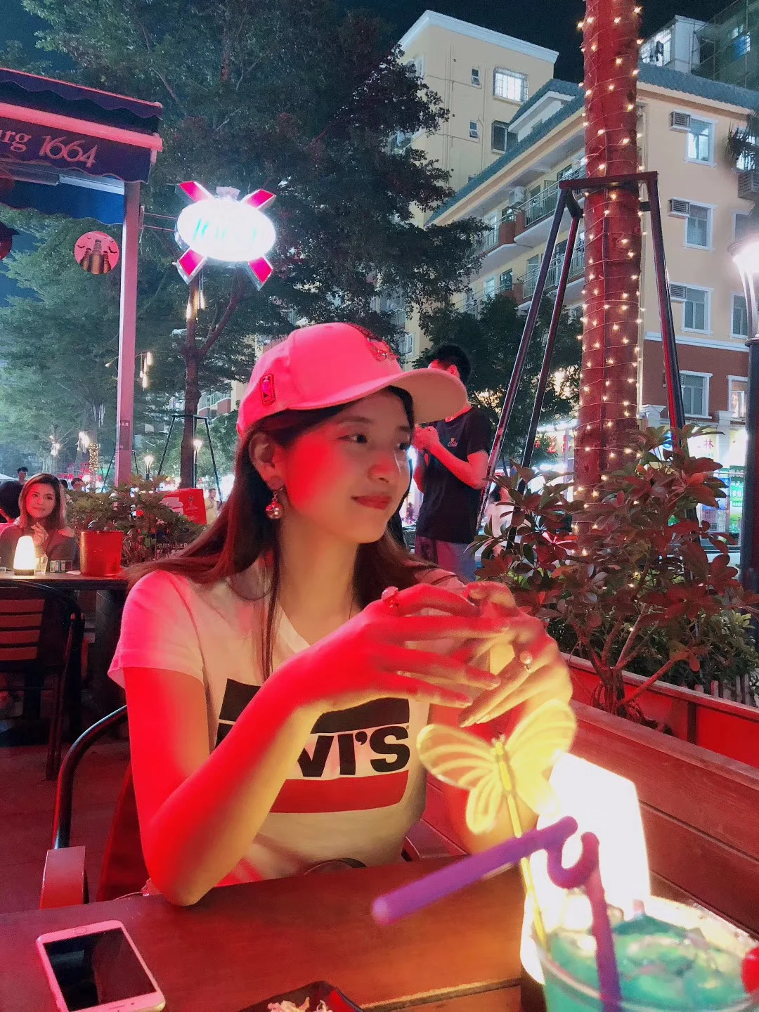 说几个让自己变得积极快乐的方法