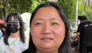 每年高考送考的画面里，总能看到各式各样的家长，有人紧张得坐立难安，反复叮嘱孩子注
