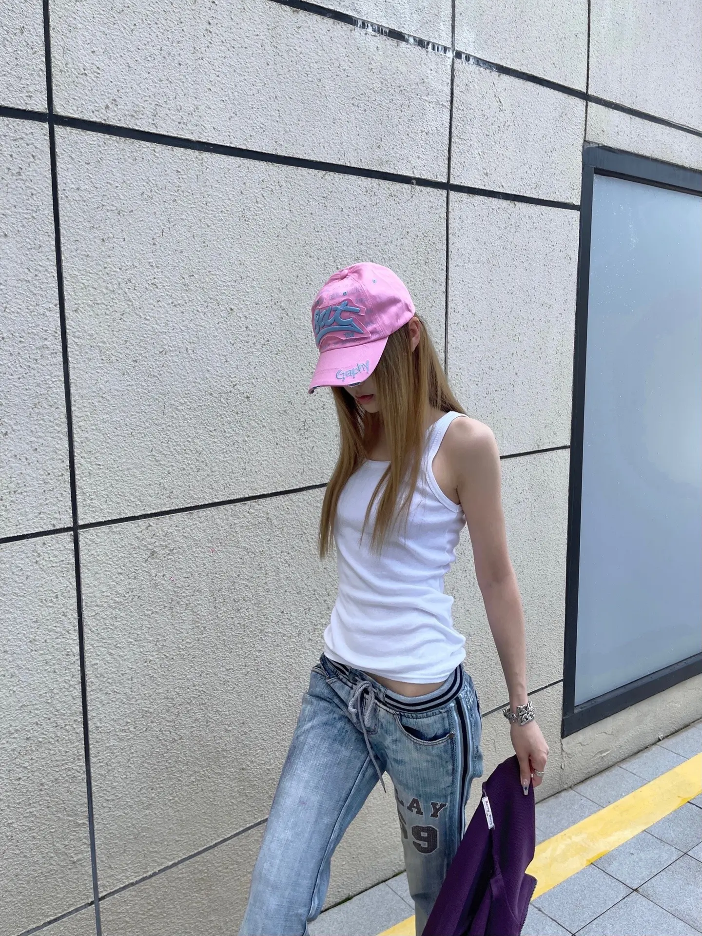 饿的时候就吃饭 爱的时候不必撒谎
