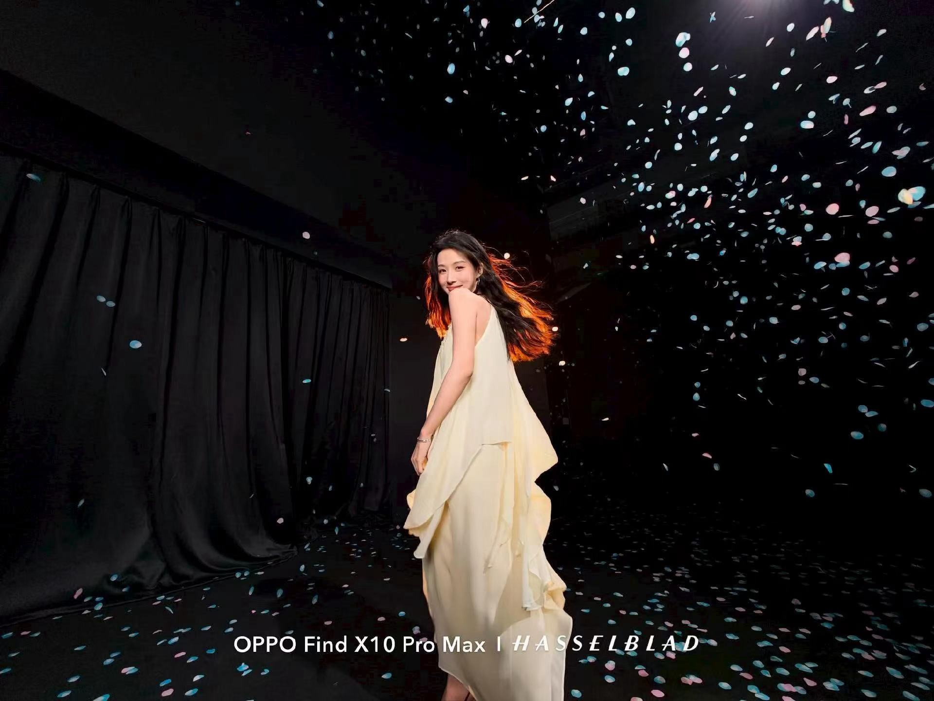 OPPO原相机给卢昱晓出神图卢昱晓Live神图有了！OPPO Find X10 