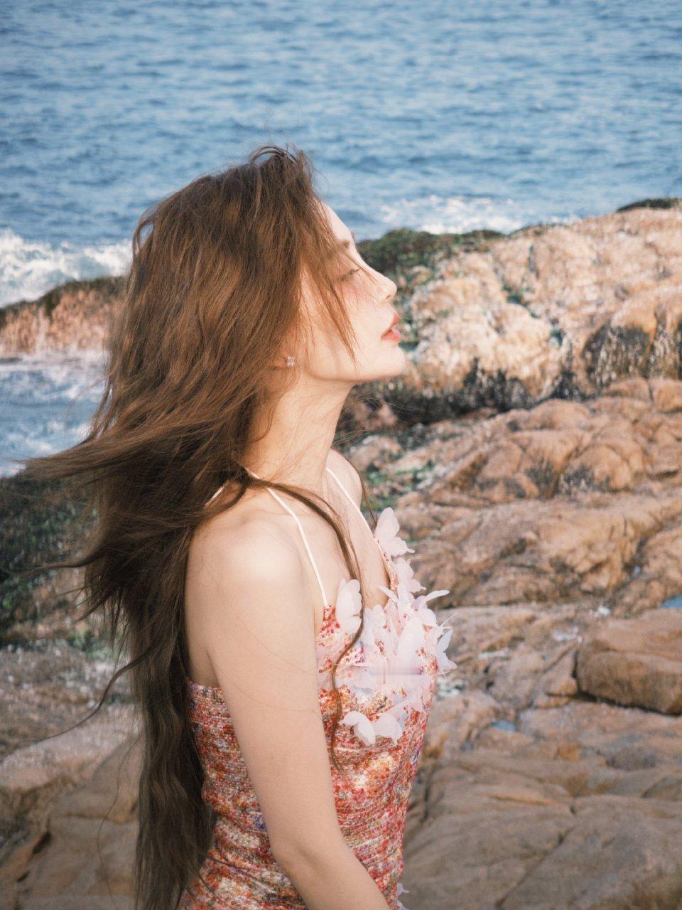 Angelababy陈赫拥抱Angelababyangelababyangela