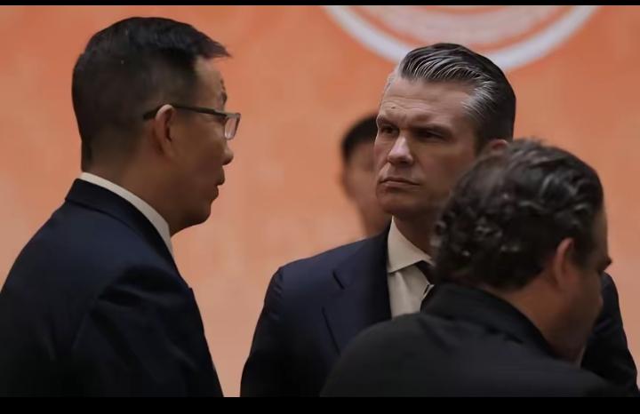 看来美防长在华受刺激了，刚回国就准备再次访华，这回他准备一个人来！
多家媒体5月